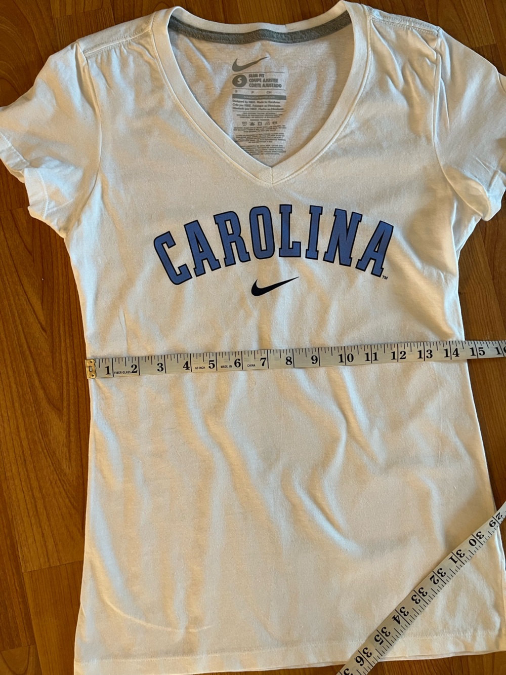 NWT- Nike Women's White V-Neck Tee with Carolina Blue Lettering - Picture 5 of 6